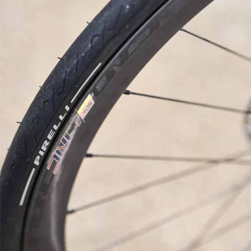 Polygon_Helios_A8_-_Ultegra_Di2_Carbon_Road_Bike_-_pirelli Polygon_Helios_A8_-_Ultegra_Di2_Carbon_Road_Bike_-_pirelli