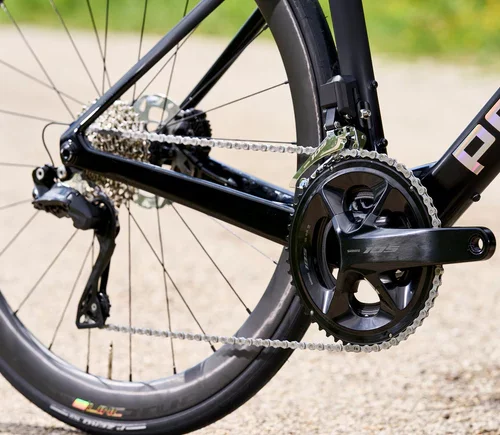 Polygon_Helios_A7_-_105_Di2_Carbon_Road_Bike_-_drivetrain_black Polygon_Helios_A7_-_105_Di2_Carbon_Road_Bike_-_drivetrain_black