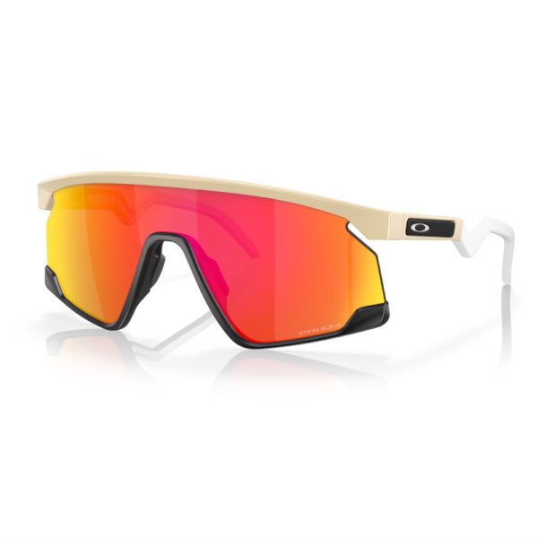 Oakley Sunglasses Unisex Bxtr With Matte Desert Tan Frame And Prizm Ruby Lenses - Image 1
