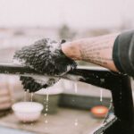 Dynamic Microfibre Cleaning Glove - Image 4