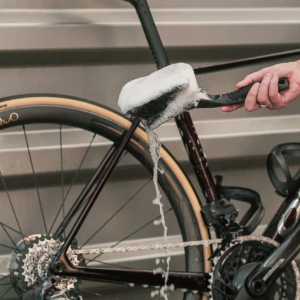 2_0d86a9de-fde0-45d9-be39-6de87724b9cb Dynamic Badass Bubbles 500ml - Image 3