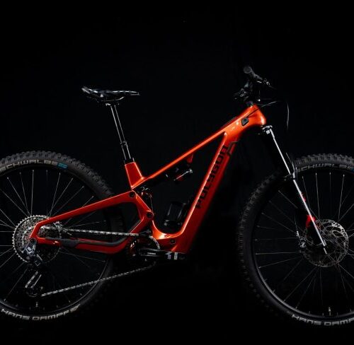 SiskiuTLE_Orange-29-ft-4-803x488 SiskiuTLE_Orange-29-ft-4-803x488